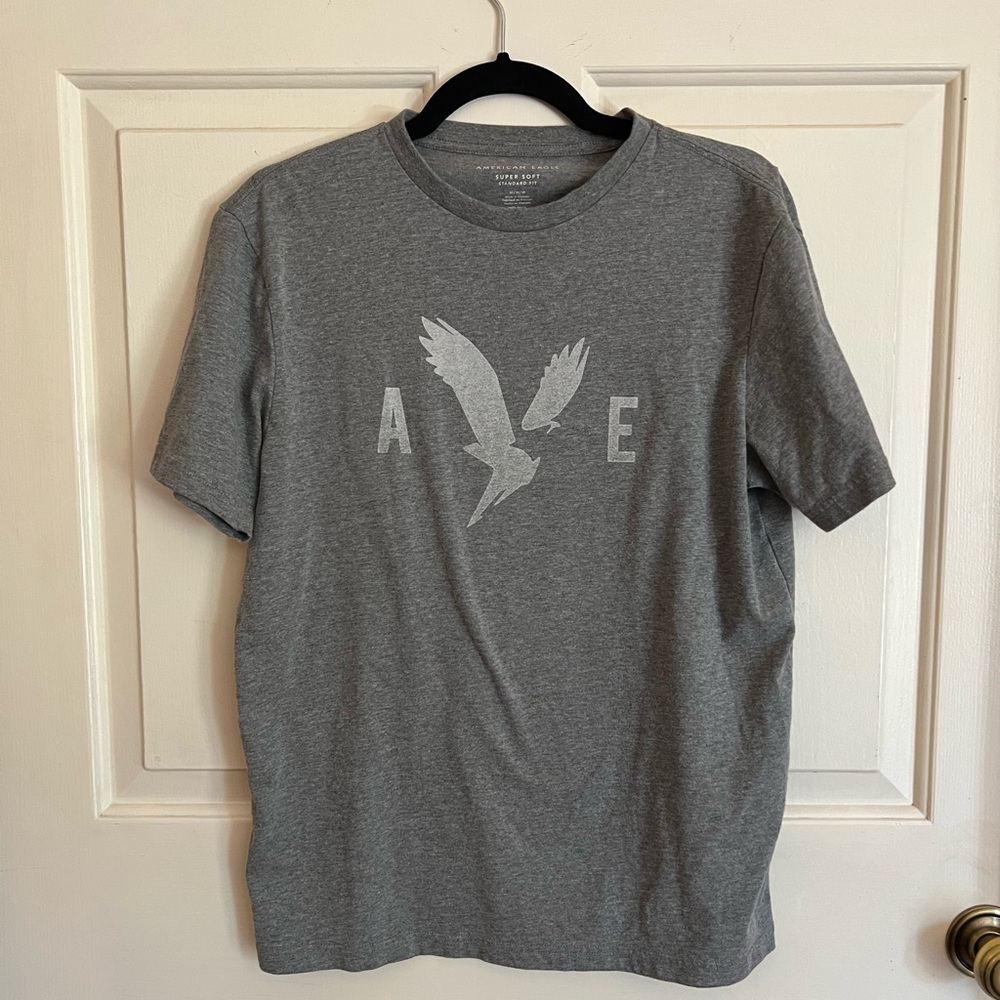 American Eagle Logo Graphic T, size medium